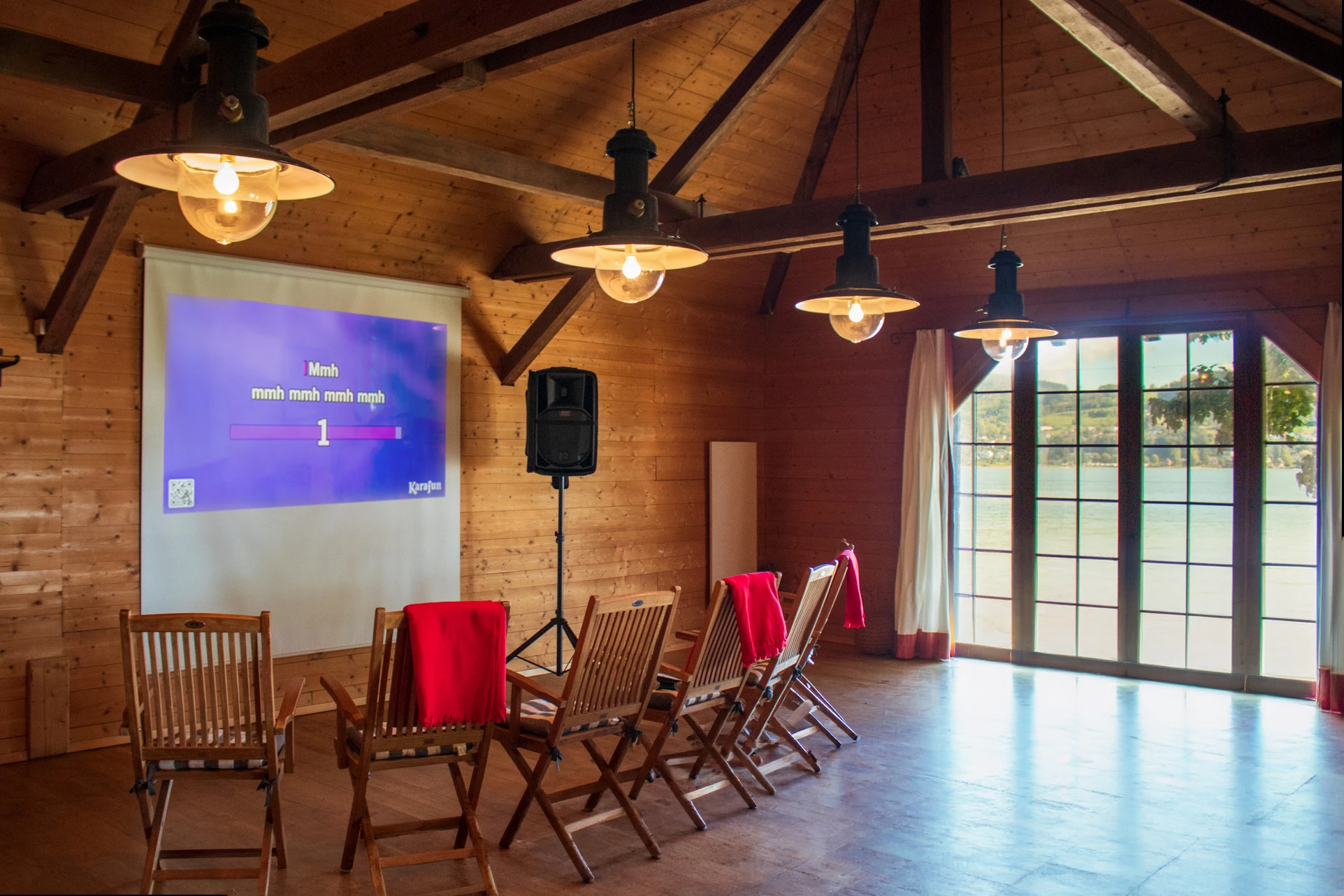 Karaoke im Bootshaus auf Schloss Marbach