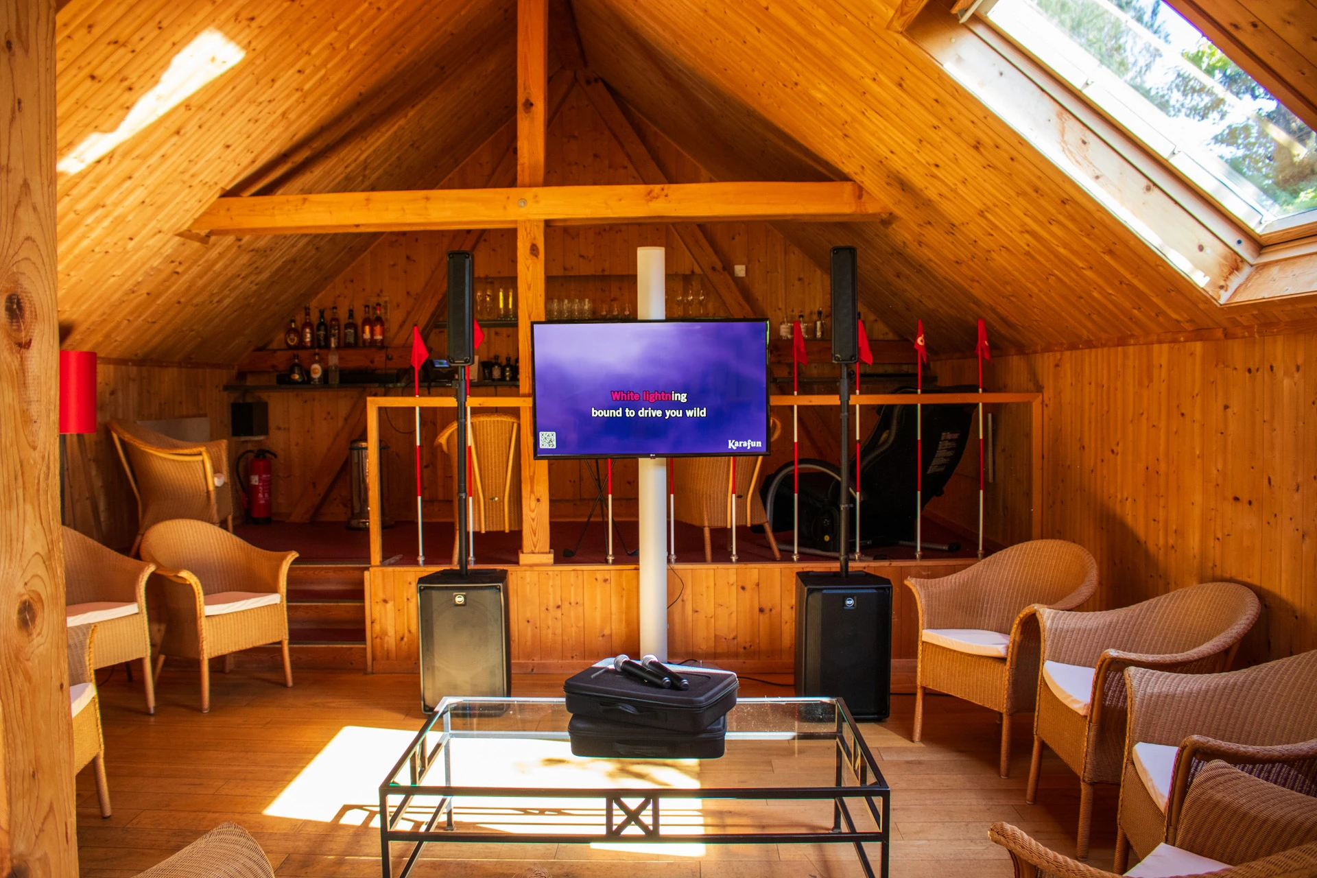 Karaoke in der Golfbar auf Schloss Marbach